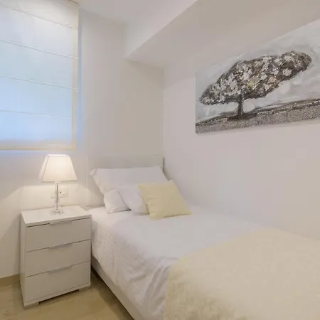 And By The Sea - 15298 Guest house 3*
